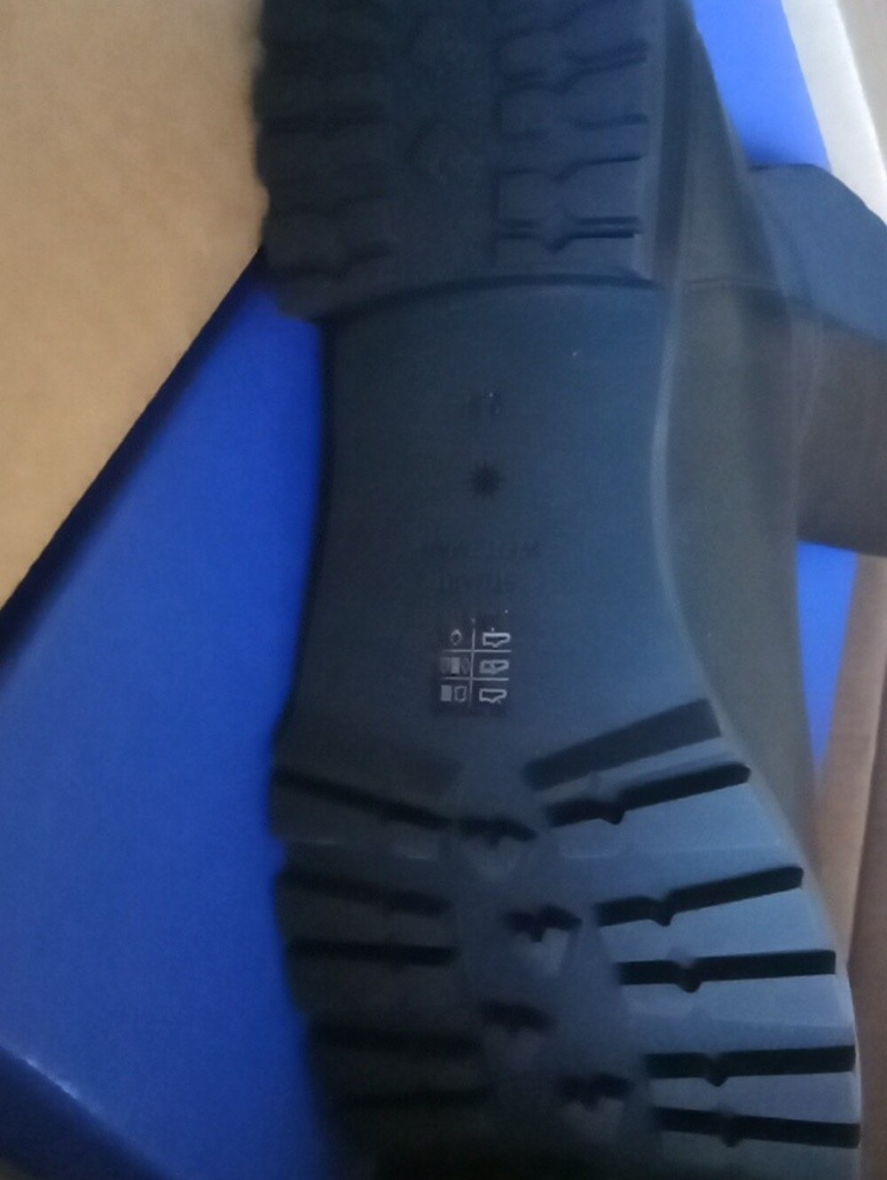 Brand New Women's Knee-high Boots Size 9.5 - Picture 5 of 8